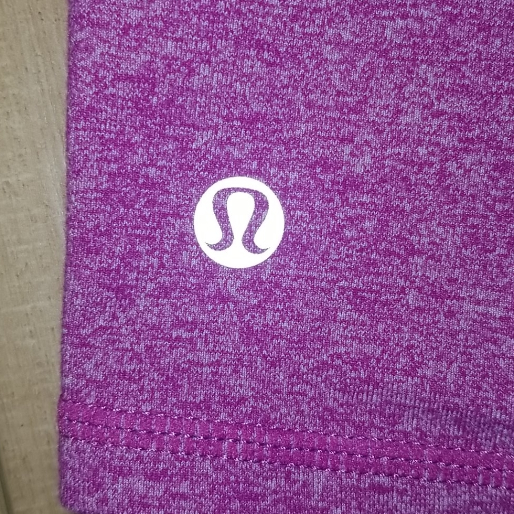 Lululemon Yoga Shorts - Picture 3 of 5